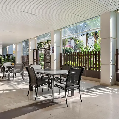 Sea View 2-bedroom With Pool Appartamento Marbella